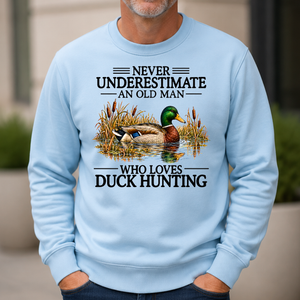 Never Underestimate An Old Man Who Loves Duck Hunting - 6-CS2D-LightBlue