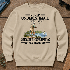 Never Underestimate An Old Man Fishing 80s - sand - CS2D-Sand
