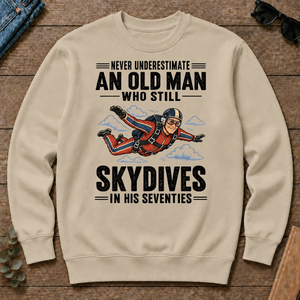 Never Underestimate An Old Man Skydives In His 70s - sand - CS2D-Sand