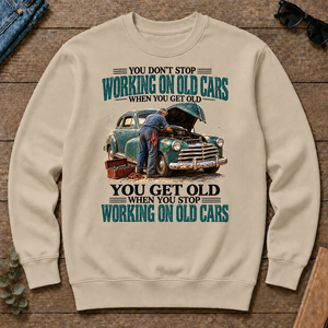 Working On Old Cars You Get Old When You Stop - sand - CS2D-Sand