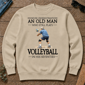 An Old Man Who Still Plays Volleyball In His Seventies - sand - CS2D-Sand