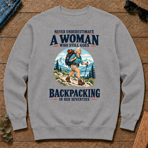 Never Underestimate A Woman Still Goes Backpacking - sport-grey - CS2D-SportGrey