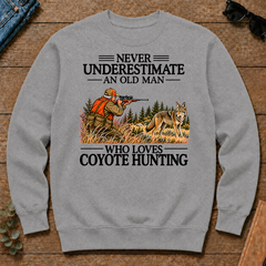Never Underestimate An Old Man Coyote Hunting - sport-grey - CS2D-SportGrey