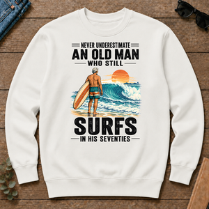 Never Underestimate An Old Man Surfs In His 70s - white - CS2D-White