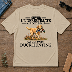 Never Underestimate An Old Man Who Loves Duck Hunting Art - sand - TS2D-Sand