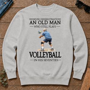 An Old Man Who Still Plays Volleyball In His Seventies - ash - CS2D-Ash