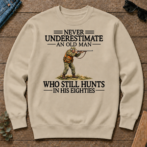 Never Underestimate An Old Man Hunting 80s - sand - CS2D-Sand