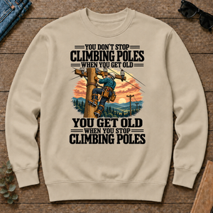 You Get Old When You Stop Climbing Poles - sand - CS2D-Sand