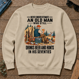 An Old Man Still Drinks Beer And Hunts In His 70s - sand - CS2D-Sand