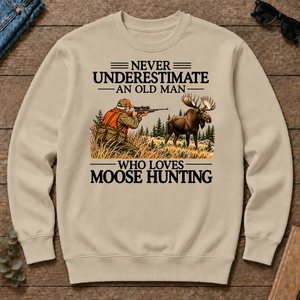 Never Underestimate An Old Man Moose Hunting - sand - CS2D-Sand
