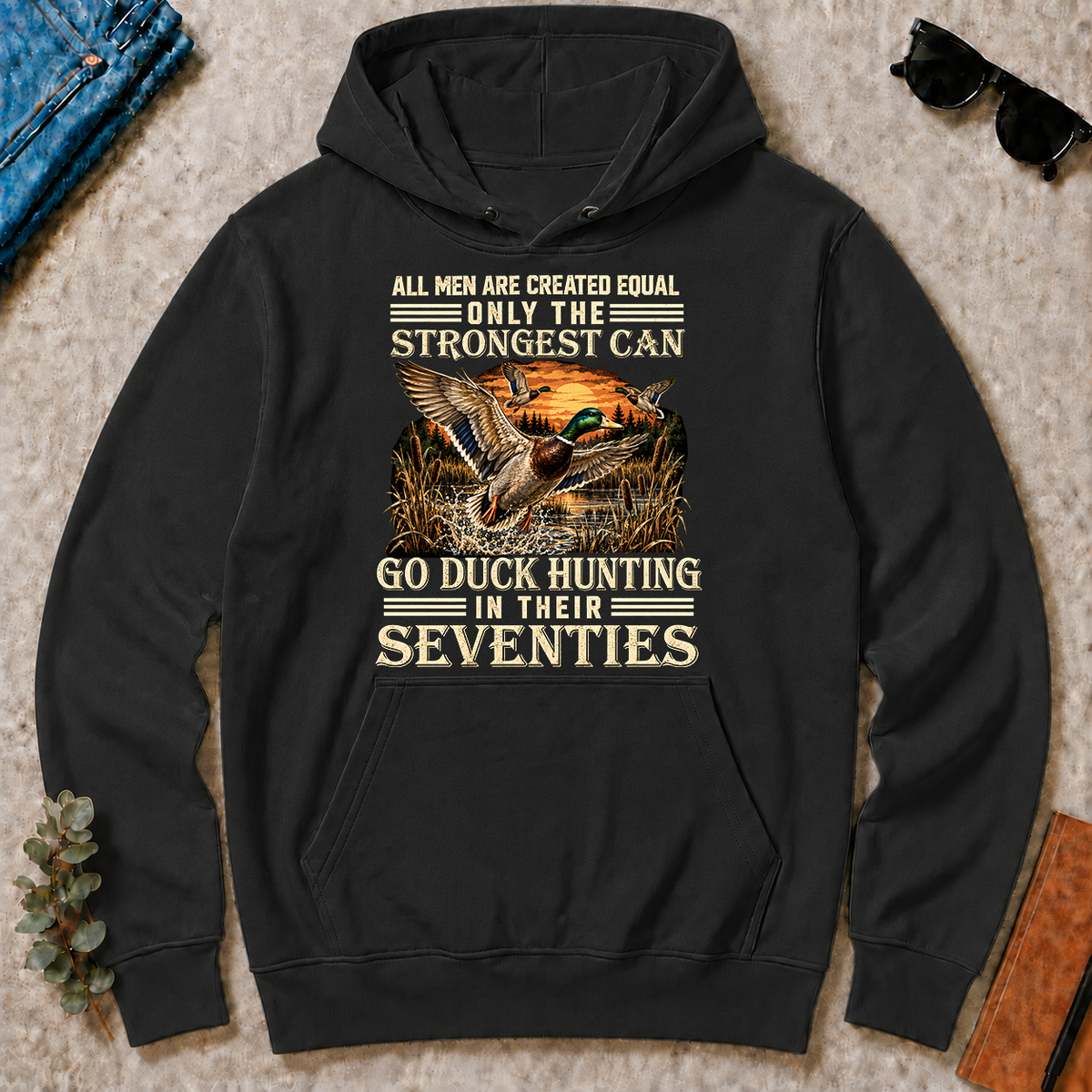 Vintage Duck Hunting Strongest Man In Seventies_ - black - HS2D-Black
