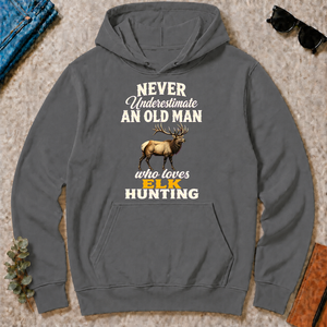 Never Underestimate An Old Man Who Loves Elk Hunting Retro - charcoal - HS2D-Charcoal