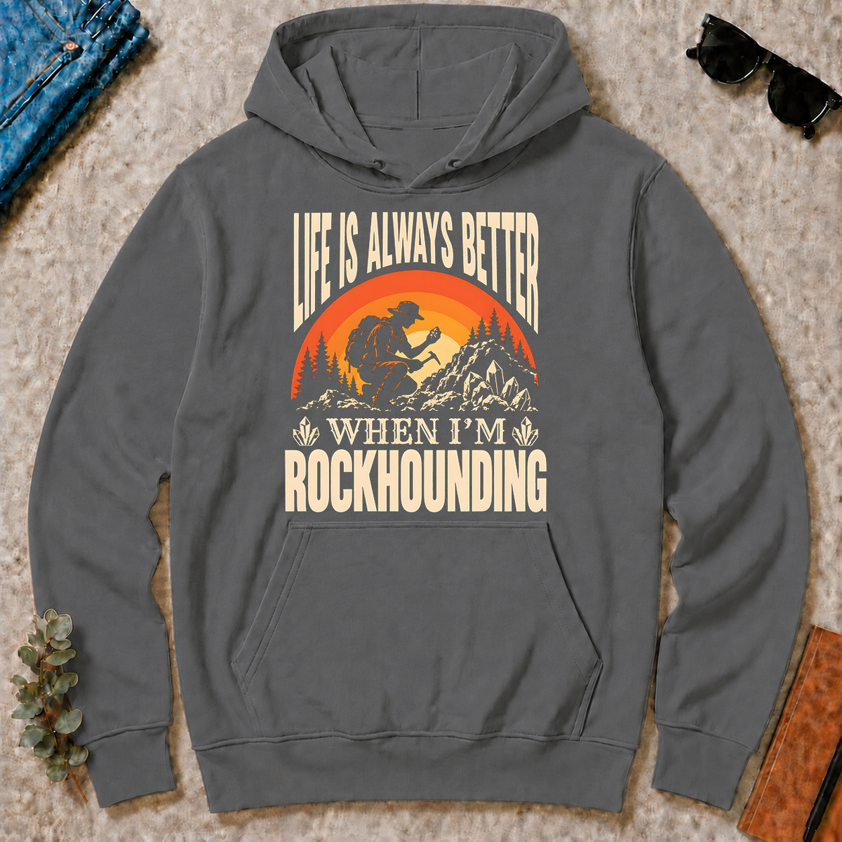 Vintage Life Is Always Better When I Am Rockhounding - charcoal - HS2D-Charcoal
