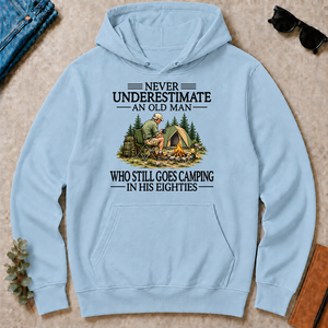 Never Underestimate An Old Man Camping 80s - light-blue - HS2D-LightBlue