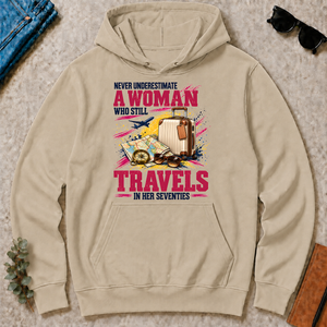 A Woman Still Travels In Her Seventies - sand - HS2D-Sand