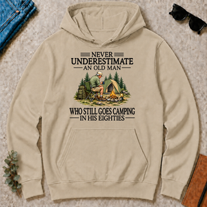 Never Underestimate An Old Man Camping 80s - sand - HS2D-Sand
