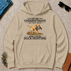 Never Underestimate An Old Man Who Loves Duck Hunting Art - sand - HS2D-Sand