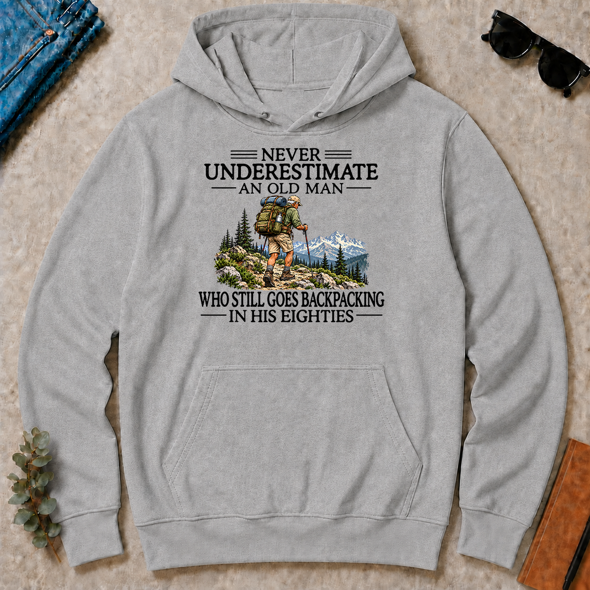 Never Underestimate An Old Man Backpacking 80s - sport-grey - HS2D-SportGrey