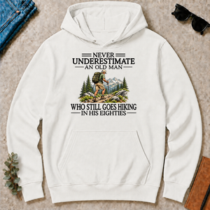 Never Underestimate An Old Man Hiking 80s - white - HS2D-White