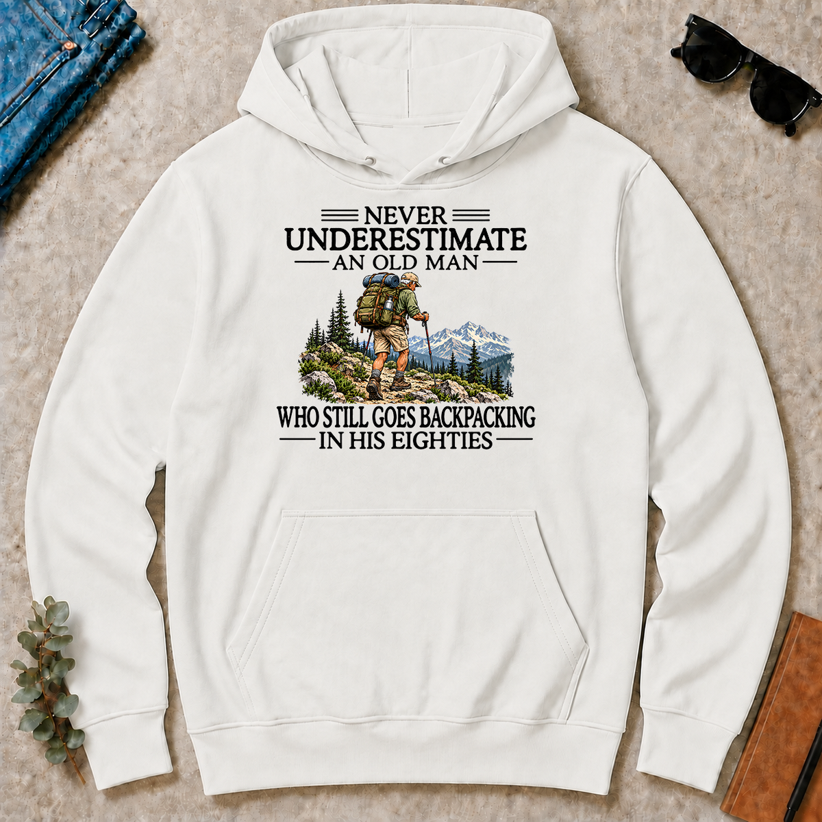 Never Underestimate An Old Man Backpacking 80s - white - HS2D-White