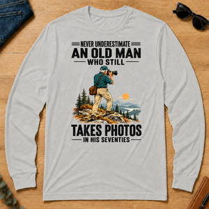 An Old Man Still Takes Photos In His 70s - ash - LST2D-Ash
