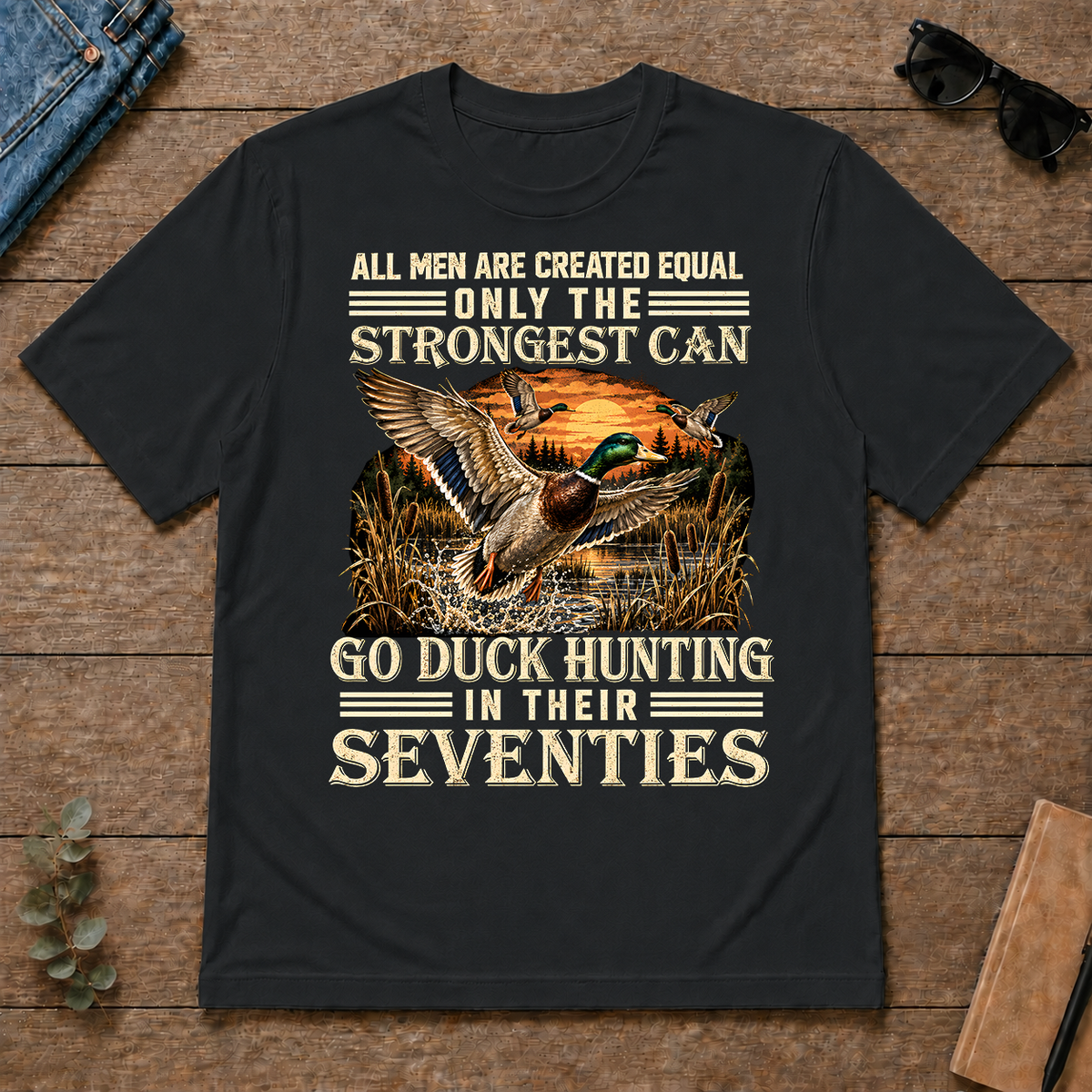 Vintage Duck Hunting Strongest Man In Seventies_ - black - TS2D-Black