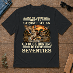 Vintage Duck Hunting Strongest Man In Seventies_ - black - TS2D-Black